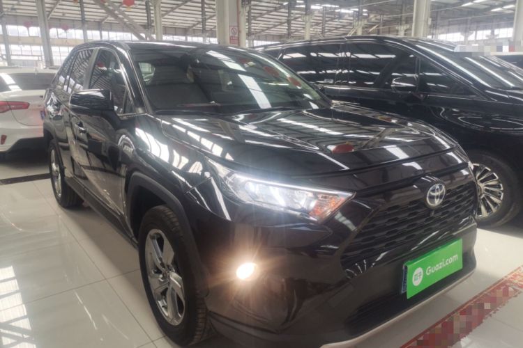 Used Toyota RAV4 2021 Revised Version Dual-Motor Hybrid 2.5L E-CVT Two-Wheel Drive Elite Edition