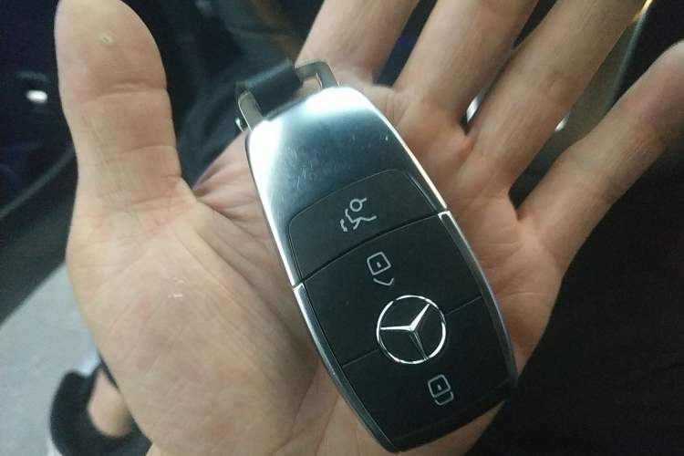 Used Mercedes-Benz GLC 2021 GLC 260 L 4MATIC Dynamic Edition Vehicle Key