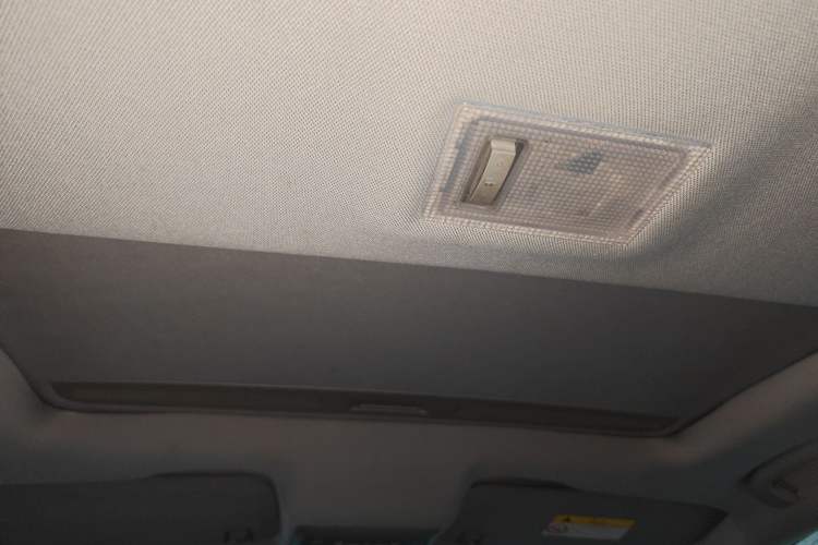 Used Chevrolet Trax 2018 330T Automatic Two-Wheel Drive Elite Model
