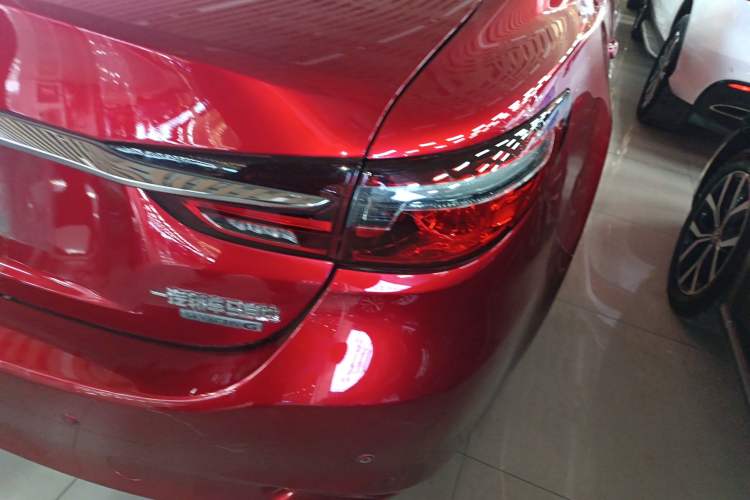 Used Mazda Atenza 2020 2.0L Blue Sky Luxury Edition Right Rear Taillight