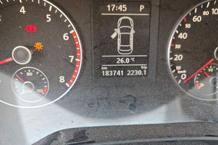 Used Volkswagen Sagitar 2012 1.4TSI Automatic Luxury Edition