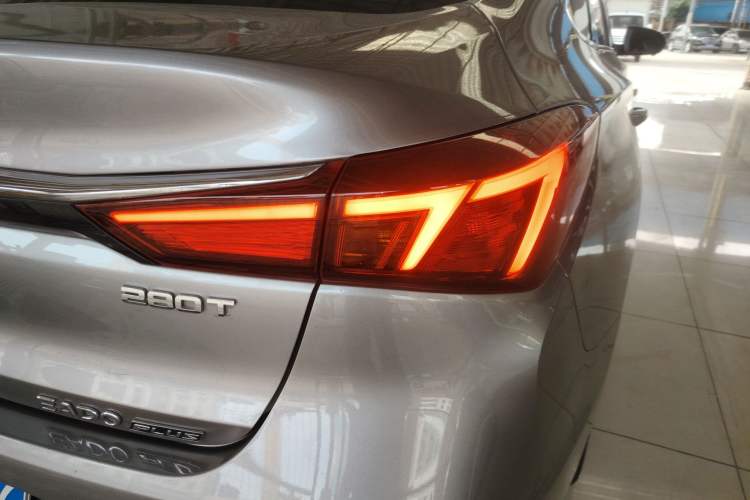 Used CHANGAN Eado 2020 PLUS Blue Whale NE 1.4T GDI DCT Flagship Model
