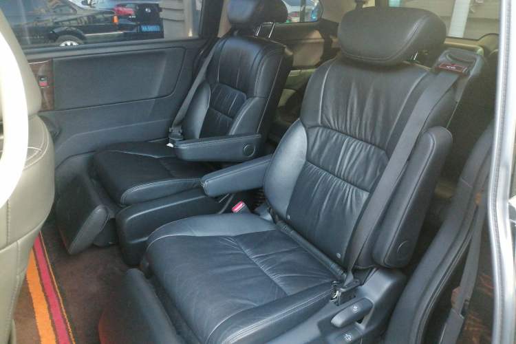 Used Honda Odyssey 2015 2.4L Smart Edition
