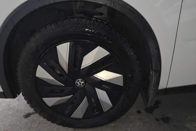 Used Venucia V DD-i 2023 110 km iE Version
