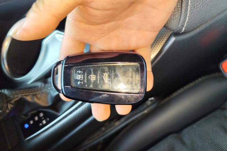 Used Toyota Camry 2021 2.0S FENGSHANG Edition Vehicle Key