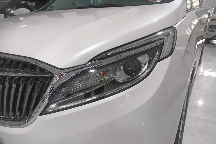 Used Buick GL8 2018 ES 28T Comfort Model China VI Standard