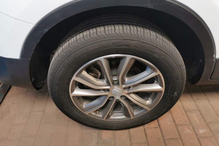 Used Geely Auto Emgrand X7 Sport 2020 1.8TD DCT Two-Wheel Drive Smart Connect 4G-Enabled Version