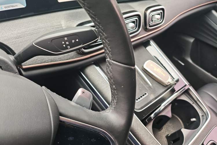 Used Chery Tiggo 9 2023 2.0T Dual-Clutch Two-Wheel Drive Luxury Edition 5 Seats
