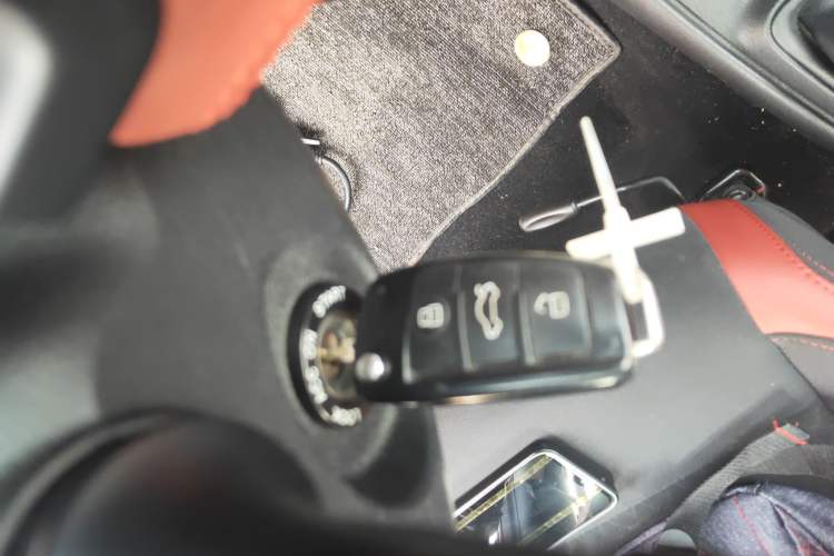 Used JAC Refine S2mini 2017 1.3L Sport Edition
