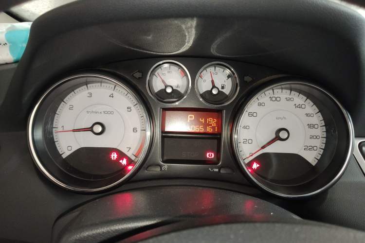 Used Peugeot 308 2013 1.6L Automatic YouShang Model
