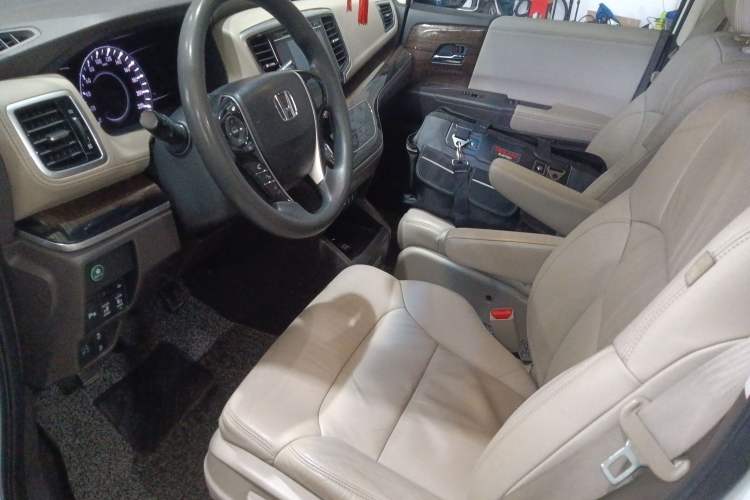 Used Honda Odyssey 2017 2.4L Luxury Edition Left Front Seat