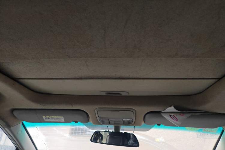 Used BYD M6 2013 2.0L Manual Comfort Edition