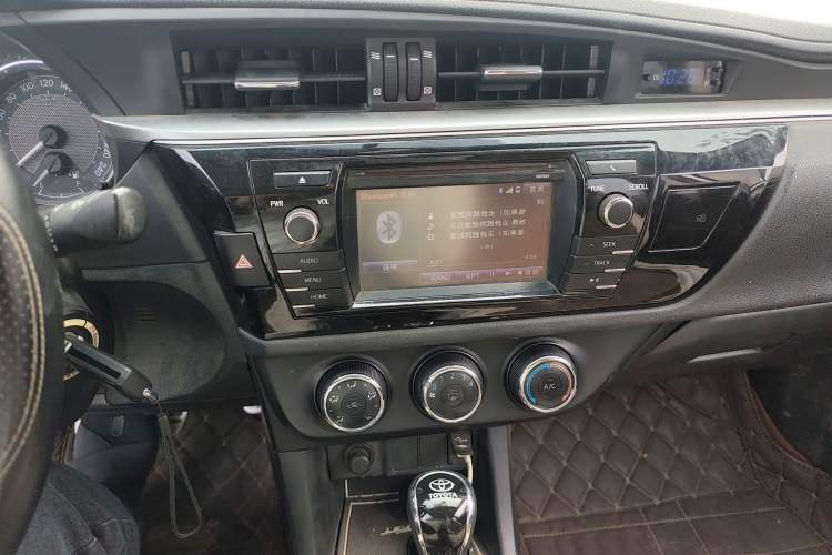 Used Toyota Levin 2014 1.8 GS CVT Elite Edition Audio And AC Panel