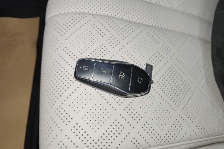 Used BYD Yuan UP 2024 401KM Beyond Edition