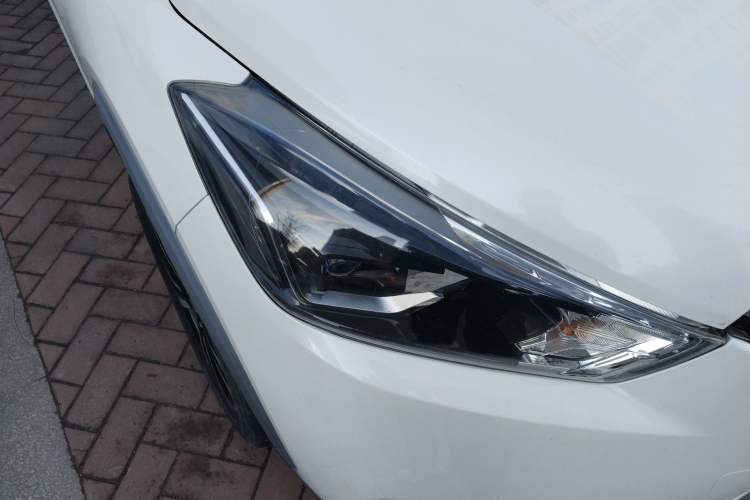 Used Nissan Kicks 2020 1.5L XV CVT Smart Connect Luxury Edition