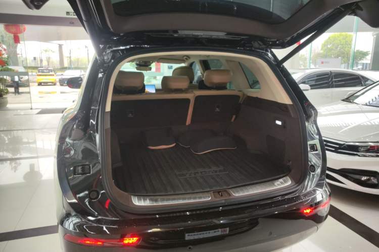 Used Hima AITO M7 2024 1.5T Intelligent Drive Rear-Drive Ultra Version 5 Seats Trunk