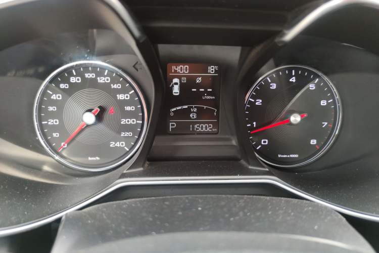 Used MG 6 2017 20T Automatic Luxury Smart Connect Version China V Standard Instrument Cluster
