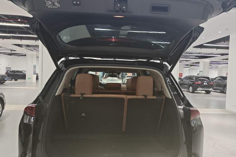 Used Nissan Pathfinder 2024 380 VC-TURBO Four-Wheel Drive Intelligent Driving Version 7 Seats Trunk