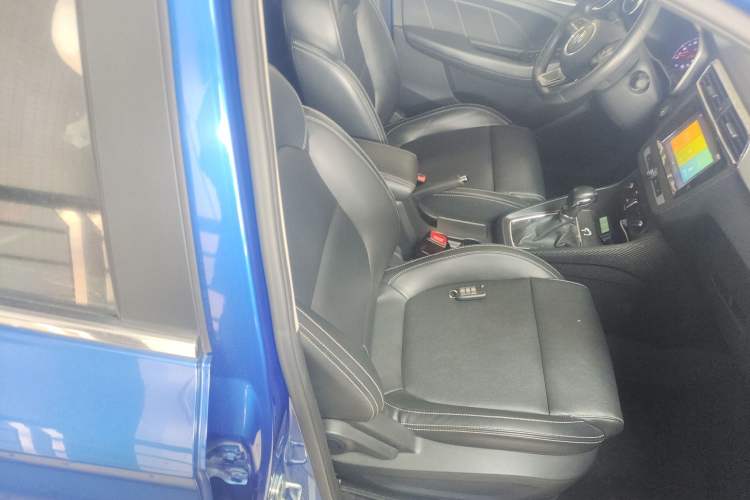 Used MG ZS 2017 1.5L Automatic Luxury Edition
