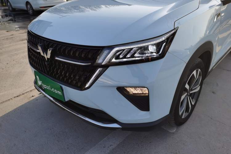 Used Wuling Asta 2022 2.0L DHT Electric-Speed Version