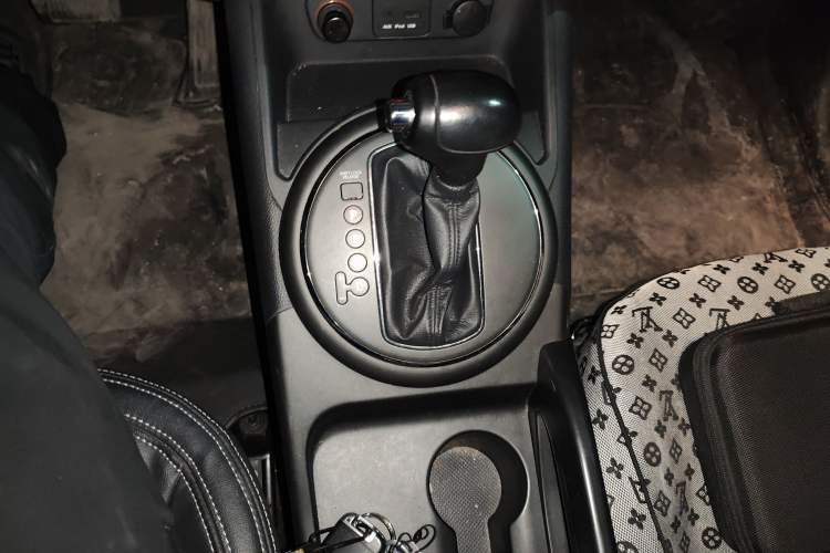 Used Kia Sportage R 2014 2.0L Automatic Two-Wheel Drive GLS Trim
