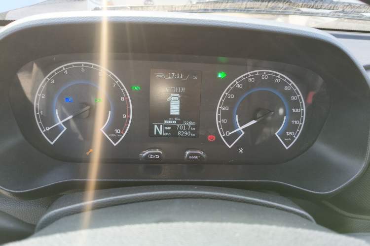 Used Karry Xiaoxiang X7 2024 AVIC Battery (3815 Cargo Box) Side-Panel Truck – Deluxe Model