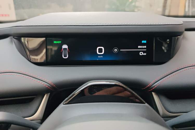 Used Xiaomi Auto SU7 2024 Rear-Drive Long-Range Intelligent Driving Version
