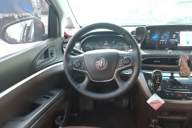 Used Buick GL8 2022 Land Business Class 652T Luxury Model
