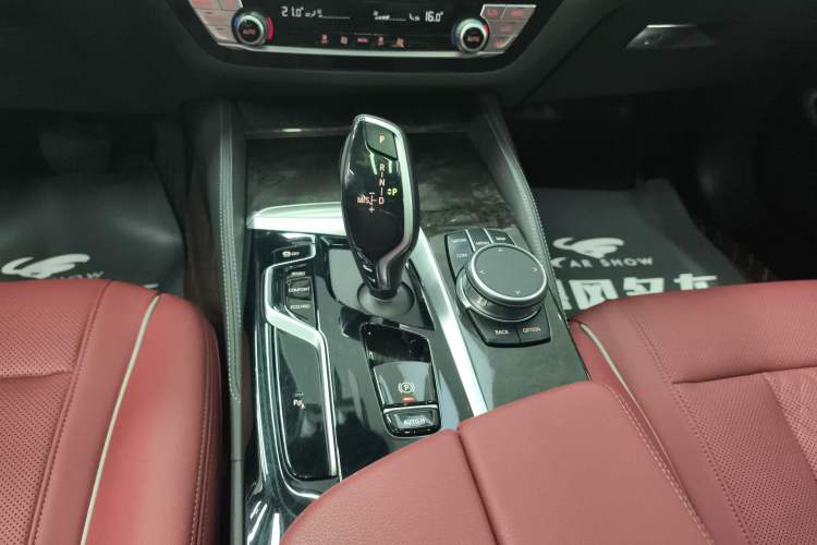 Used BMW 5 Series 2021 525Li M Sport Package