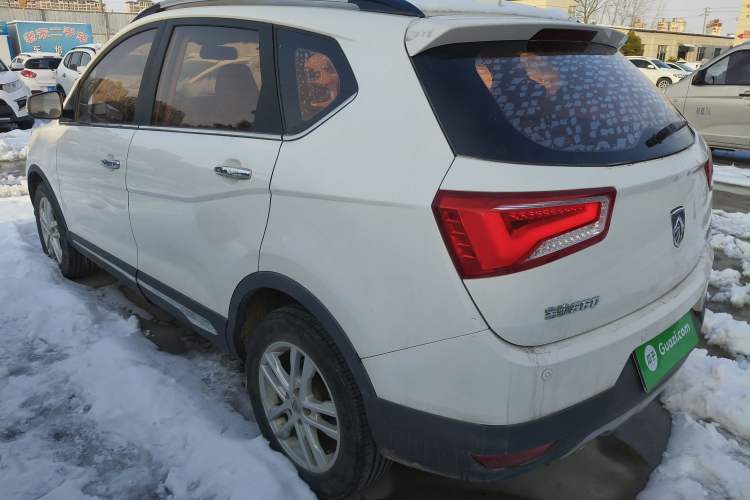 Used Baojun 560 2016 1.8L Manual Elite Edition