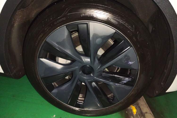 Used Tesla Model Y 2024 Rear-Wheel-Drive Version