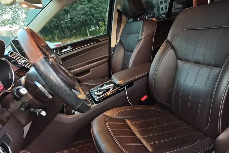 Used Mercedes-Benz GLS 2018 Refreshed GLS 400 4MATIC Dynamic Edition Left Front Seat