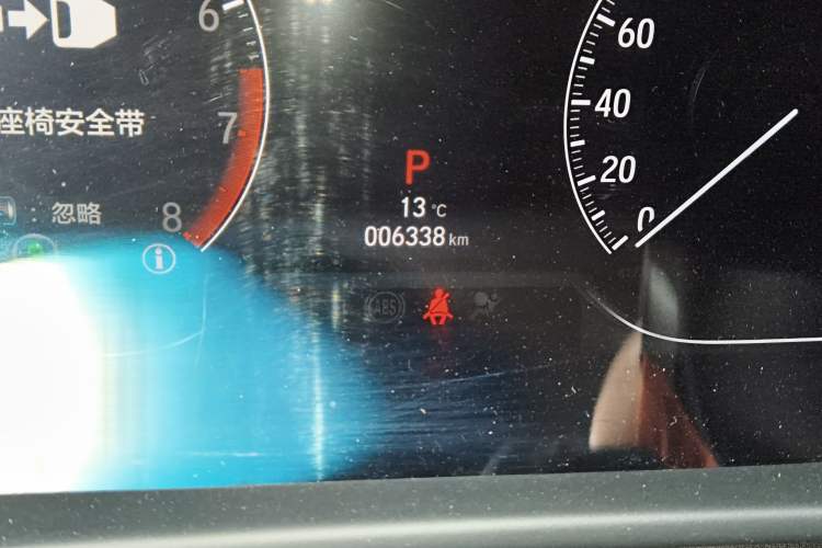 Used Honda Accord 2018 260TURBO Luxury Edition China V Emission Standard Odometer Close Up