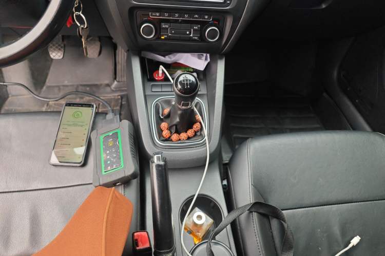 Used Volkswagen Sagitar 2014 Revised Version 1.4TSI Manual Luxury Edition
