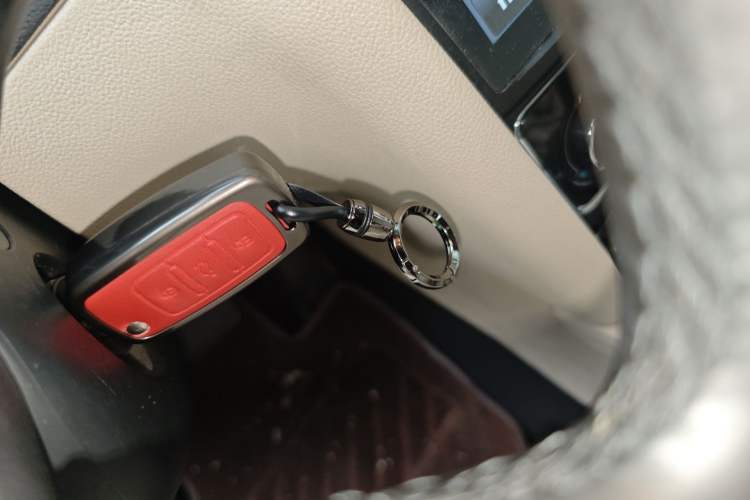 Used Skoda Superb 2013 1.8TSI Automatic MingShi Edition Vehicle Key