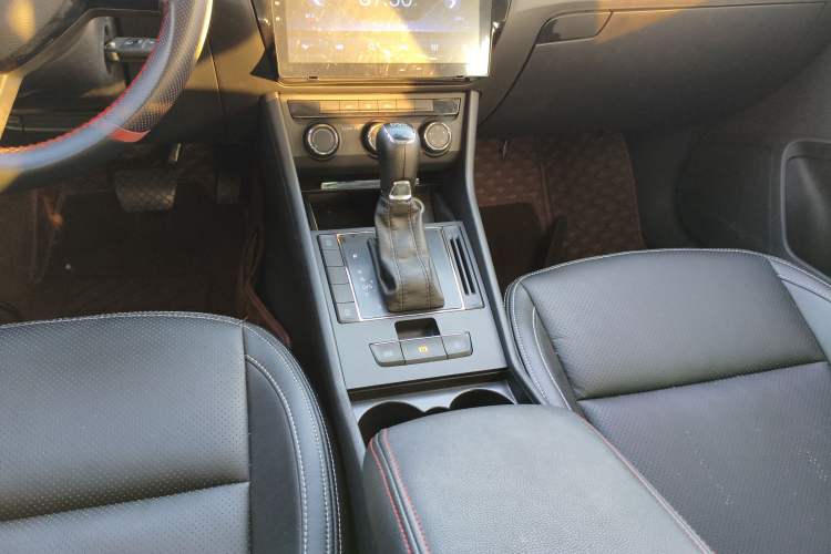 Used Skoda Superb 2018 TSI280 DSG Standard Edition China V Emission Standard
