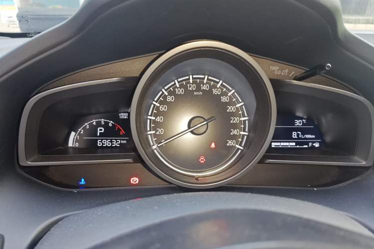 Used Mazda CX-4 2020 2.0L Automatic Two-Wheel Drive Blue Sky Luxury Edition
