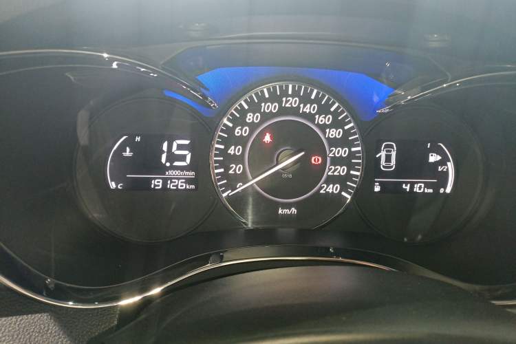 Used Venucia D60 2019 100 000-Yuan Glory 1.6L XE Manual – Chenxiang Edition China VI