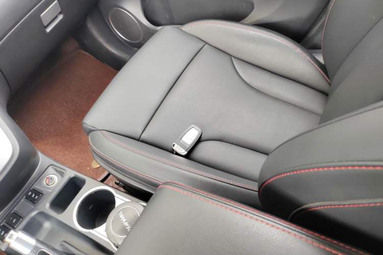 Used Haval H6 2015 Sport Edition 1.5T Automatic Two-Wheel Drive Luxury Model Vehicle Key