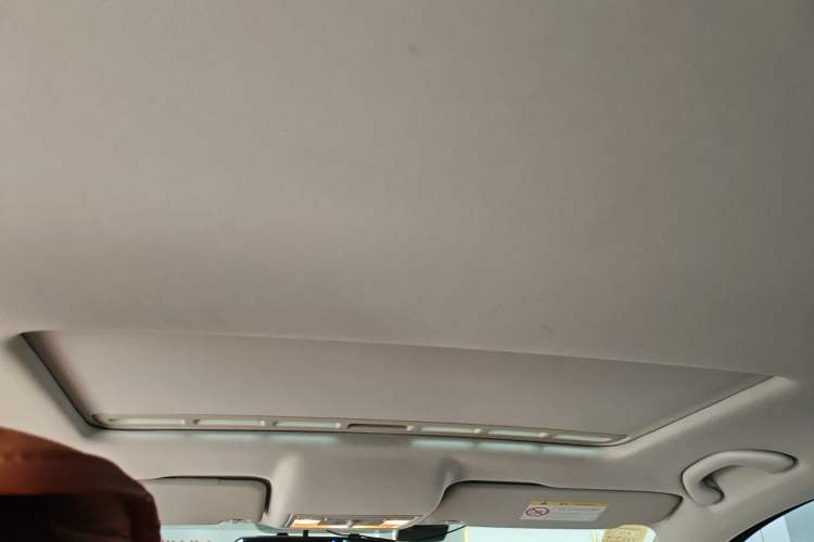 Used Skoda Rapid Spaceback 2014 1.6L Automatic Enjoyment Edition Headliner