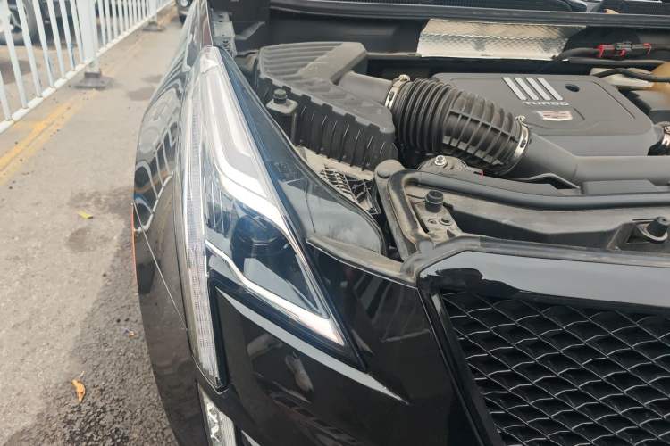 Used Cadillac XT5 2022 2.0T Two-Wheel Drive Luxury Version
