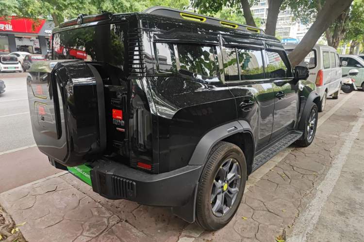 Used JETOUR Traveler 2023 2.0T All-Wheel-Drive Crosser Rear Right 45 Deg