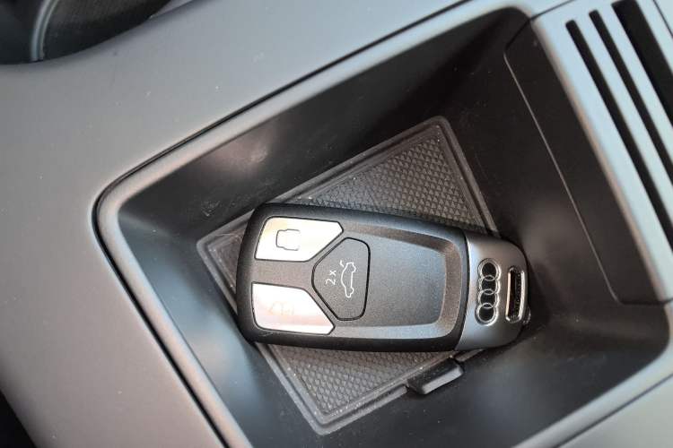 Used Audi A4L 2023 40 TFSI Fashion Dynamic Model