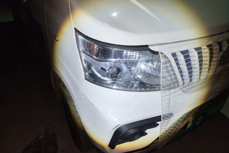 Used CHANGAN KAICHENG Ruixing EM80 2024 Comfort-Style 6-Seater 41.86 kWh
