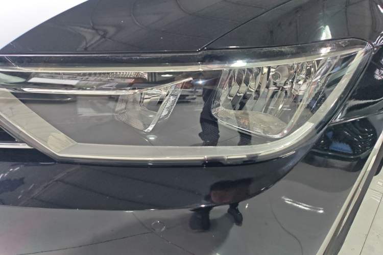 Used Volkswagen Magotan 2019 280TSI DSG Comfort Model China VI Standard Left Front Headlight