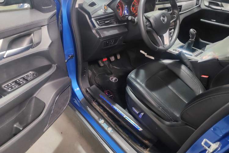 Used Hanteng X5 2018 1.5T Manual Luxury Edition Driver Seat