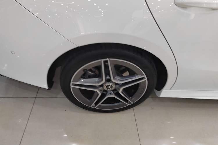 Used Mercedes-Benz CLA 2021 CLA 200 Shooting Brake
