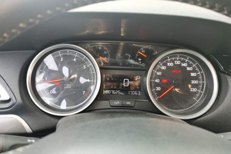 Used Peugeot 408 2016 1.6T Automatic Luxury Edition