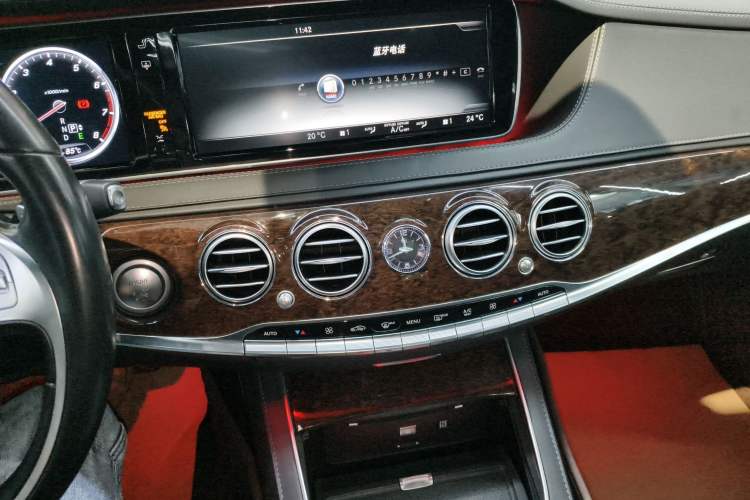 Used Mercedes-Benz S-Class 2014 S 320 L Business Model