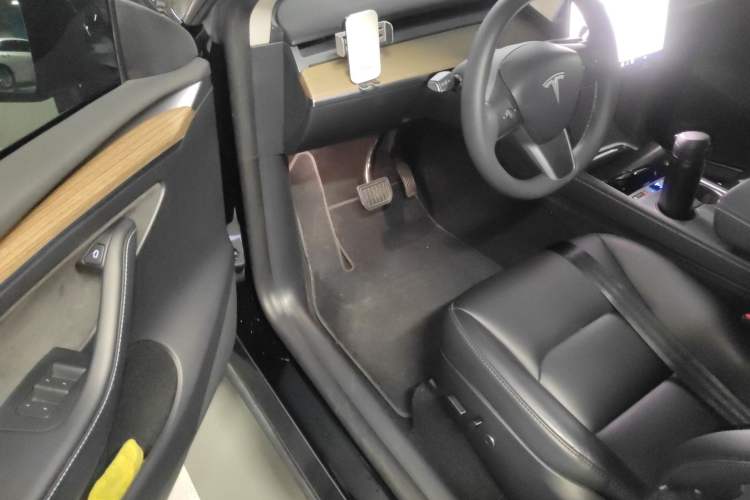 Used Tesla Model Y 2022 Revised Version Rear-Wheel Drive Driver Seat